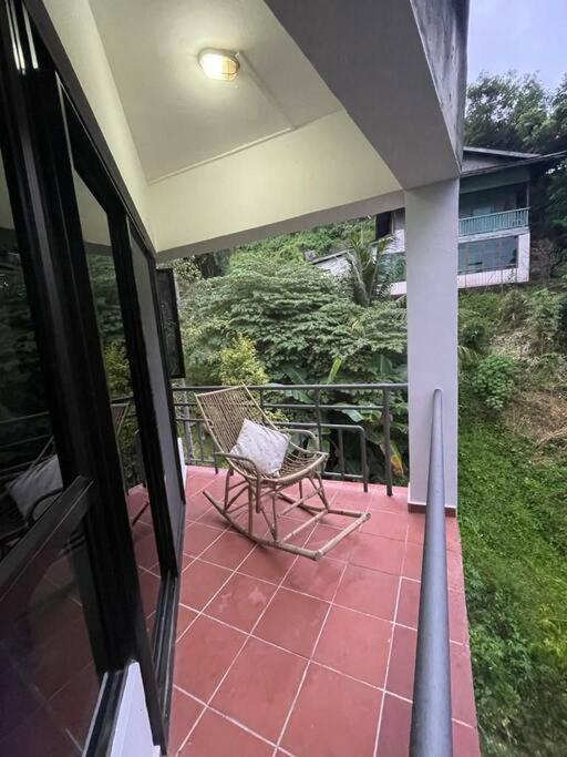 Kk Jungle Hideaway Lovely Apartment 5 Mins Walk To Town Kota Kinabalu Kültér fotó